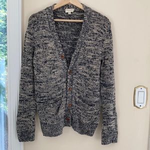 Club Monaco Italian yarn cardigan v-neck black and cream unisex XS